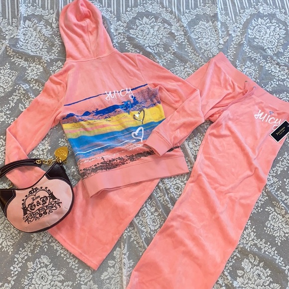 Y2K Juicy Couture Barbie bubblegum Pink velour tracksuit Set NEW - Picture 8 of 12